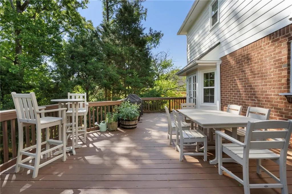 7585 Hunters Woods Drive, Atlanta, Georgia 30350, 5 Bedrooms Bedrooms, ,3 BathroomsBathrooms,Residential,For Sale,7585 Hunters Woods Drive,7757974
