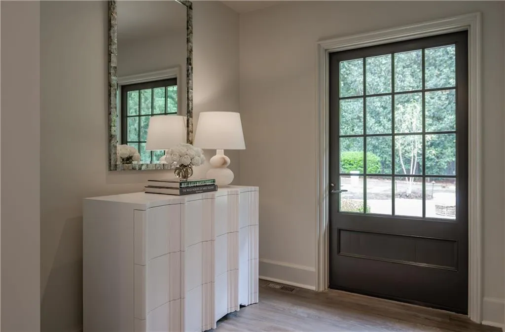 2979 Ridgewood Road Nw, Atlanta, Georgia 30327, 4 Bedrooms Bedrooms, ,4 BathroomsBathrooms,Residential,For Sale,2979 Ridgewood Road Nw,7664809