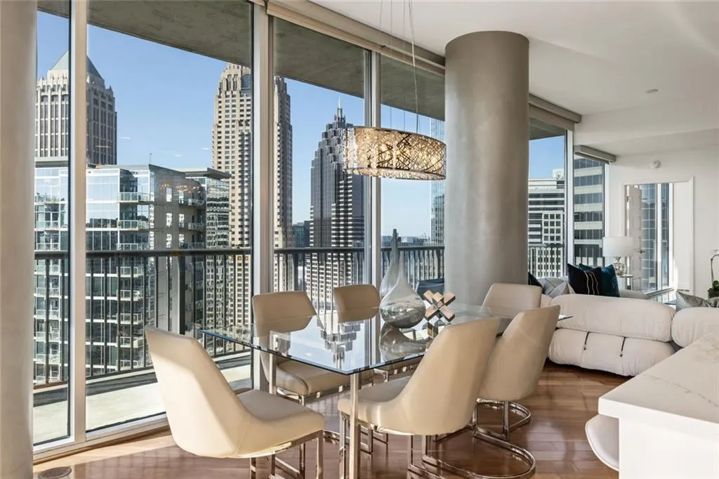 1080 Peachtree St Unit 2011-39.jpg