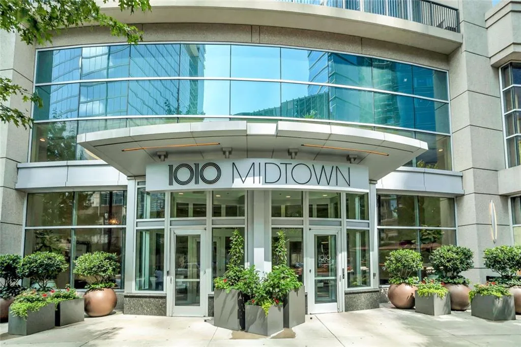 1080 Peachtree Street Ne Unit 2011, Atlanta, Georgia 30309, 2 Bedrooms Bedrooms, ,2 BathroomsBathrooms,Residential,For Sale,1080 Peachtree Street Ne Unit 2011,7538093