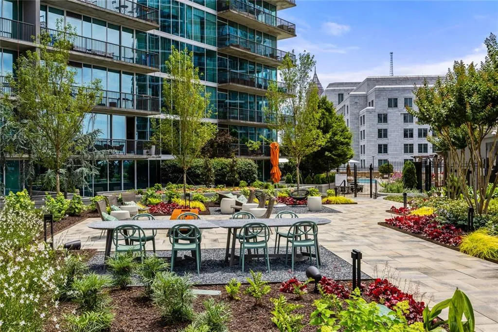 1080 Peachtree Street Ne Unit 2011, Atlanta, Georgia 30309, 2 Bedrooms Bedrooms, ,2 BathroomsBathrooms,Residential,For Sale,1080 Peachtree Street Ne Unit 2011,7538093