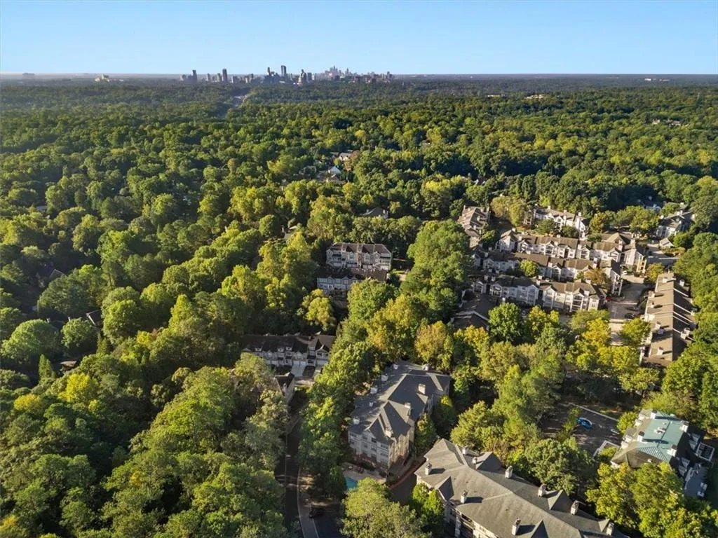 5559 Glenridge Drive Unit 2101, Atlanta, Georgia 30342, 1 Bedroom Bedrooms, ,1 BathroomBathrooms,Residential,Sold,5559 Glenridge Drive Unit 2101,7458863 5559 Glenridge Drive Unit 2101, Atlanta, Georgia 30342, 1 Bedroom Bedrooms, ,1 BathroomBathrooms,Residential,Sold,5559 Glenridge Drive Unit 2101,7458863