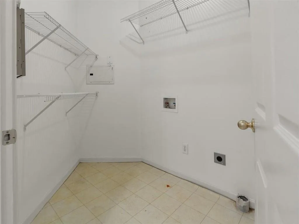 5559 Glenridge Drive Unit 2101, Atlanta, Georgia 30342, 1 Bedroom Bedrooms, ,1 BathroomBathrooms,Residential,Sold,5559 Glenridge Drive Unit 2101,7458863 5559 Glenridge Drive Unit 2101, Atlanta, Georgia 30342, 1 Bedroom Bedrooms, ,1 BathroomBathrooms,Residential,Sold,5559 Glenridge Drive Unit 2101,7458863
