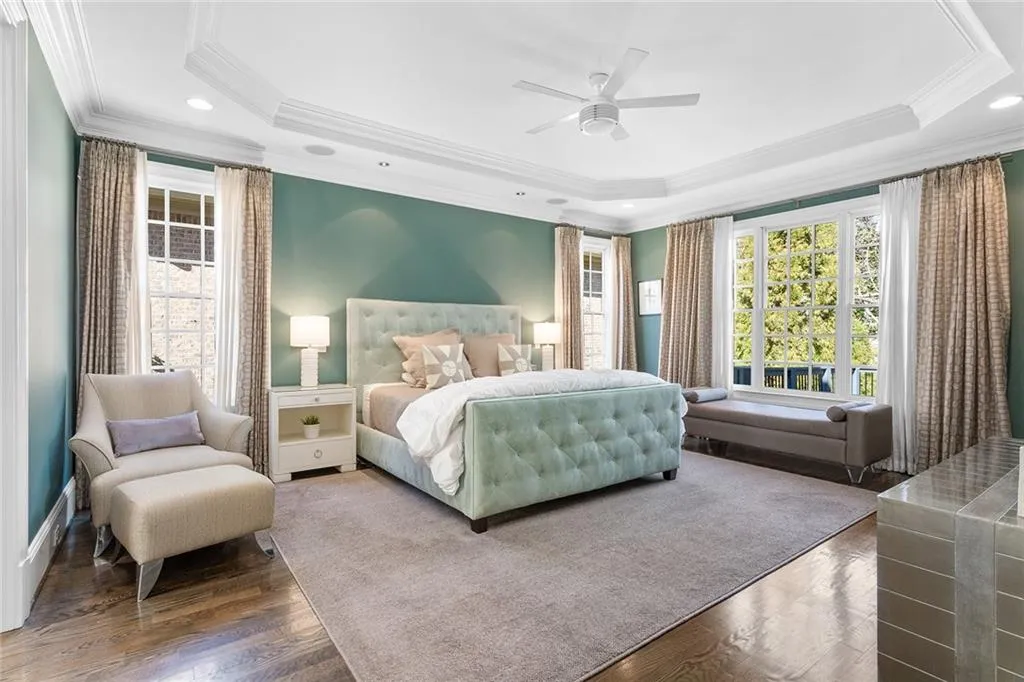 90 Spruell Springs Road, Atlanta, Georgia 30342, 6 Bedrooms Bedrooms, ,6 BathroomsBathrooms,Residential,Sold,90 Spruell Springs Road,7003263