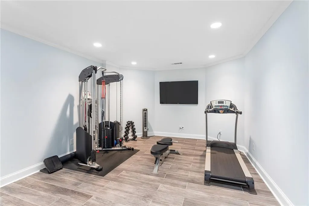 90 Spruell Springs Road, Atlanta, Georgia 30342, 6 Bedrooms Bedrooms, ,6 BathroomsBathrooms,Residential,Sold,90 Spruell Springs Road,7003263