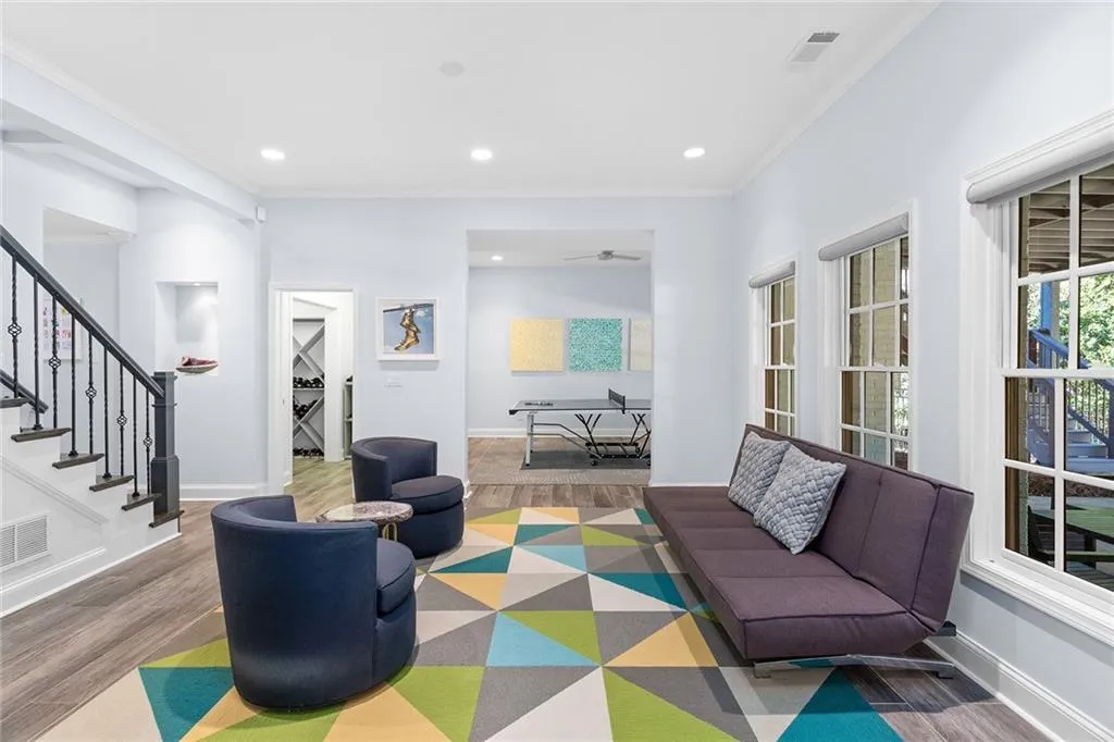 90 Spruell Springs Road, Atlanta, Georgia 30342, 6 Bedrooms Bedrooms, ,6 BathroomsBathrooms,Residential,Sold,90 Spruell Springs Road,7003263