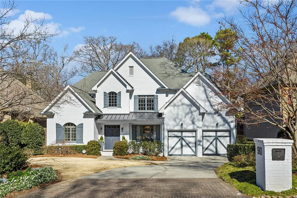 90 Spruell Springs Road, Atlanta, Georgia 30342, 6 Bedrooms Bedrooms, ,6 BathroomsBathrooms,Residential,Sold,90 Spruell Springs Road,7003263