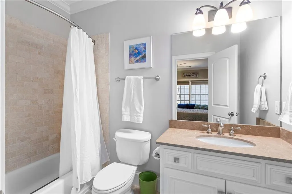 90 Spruell Springs Road, Atlanta, Georgia 30342, 6 Bedrooms Bedrooms, ,6 BathroomsBathrooms,Residential,Sold,90 Spruell Springs Road,7003263