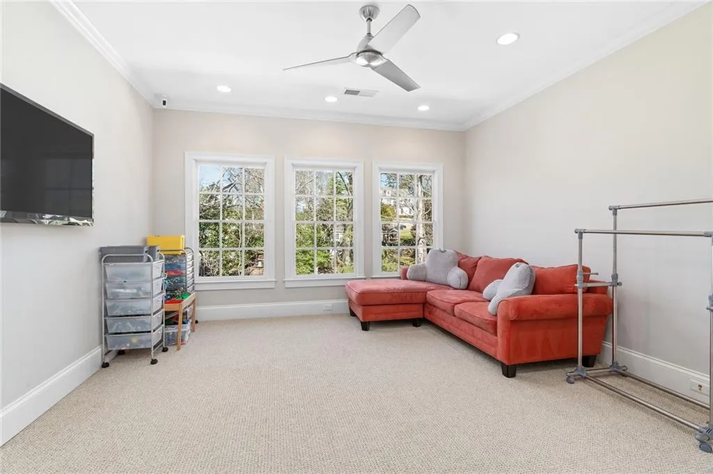 90 Spruell Springs Road, Atlanta, Georgia 30342, 6 Bedrooms Bedrooms, ,6 BathroomsBathrooms,Residential,Sold,90 Spruell Springs Road,7003263