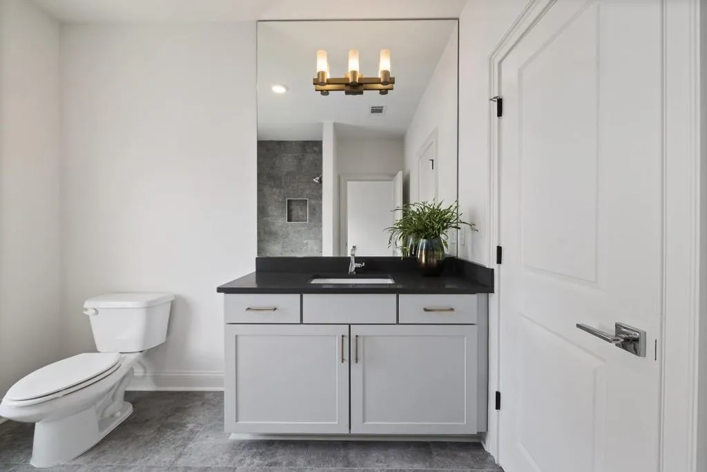 3667 Peachtree Road NE Unit 13, Atlanta, Georgia 30319, 3 Bedrooms Bedrooms, ,3 BathroomsBathrooms,Residential,For Sale,3667 Peachtree Road NE Unit 13,7329874