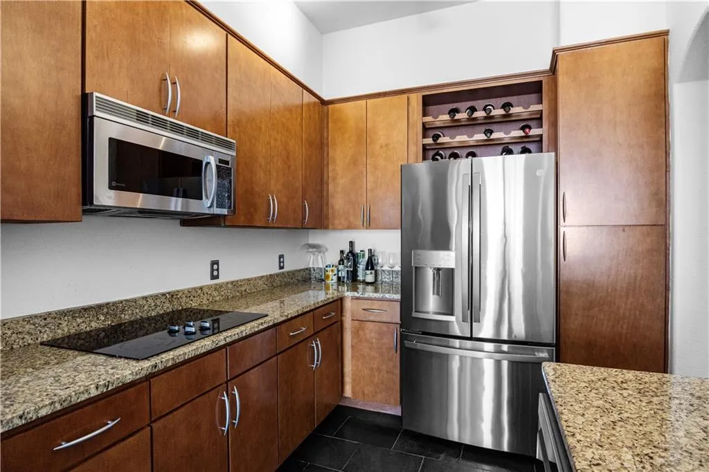 3445 Stratford Road Ne Unit 1101, Atlanta, Georgia 30326, 2 Bedrooms Bedrooms, ,2 BathroomsBathrooms,Residential,For Sale,3445 Stratford Road Ne Unit 1101,7542927