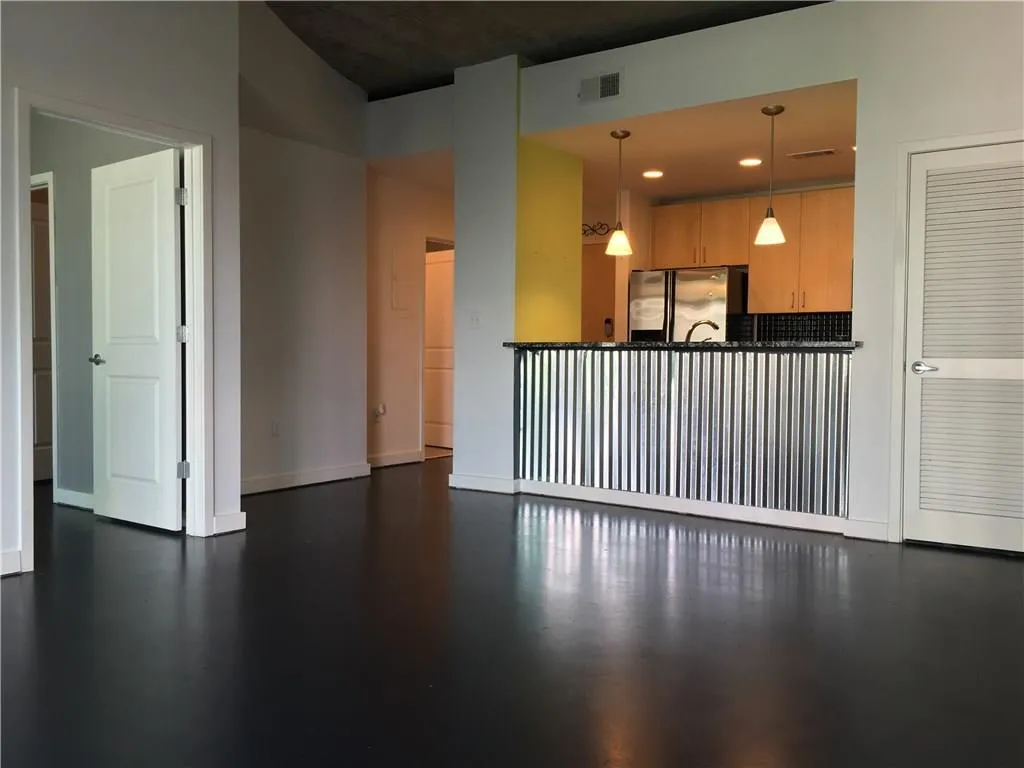 250 Pharr Road Ne Unit 605, Atlanta, Georgia 30305, 2 Bedrooms Bedrooms, ,2 BathroomsBathrooms,Residential,Sold,250 Pharr Road Ne Unit 605,5642858