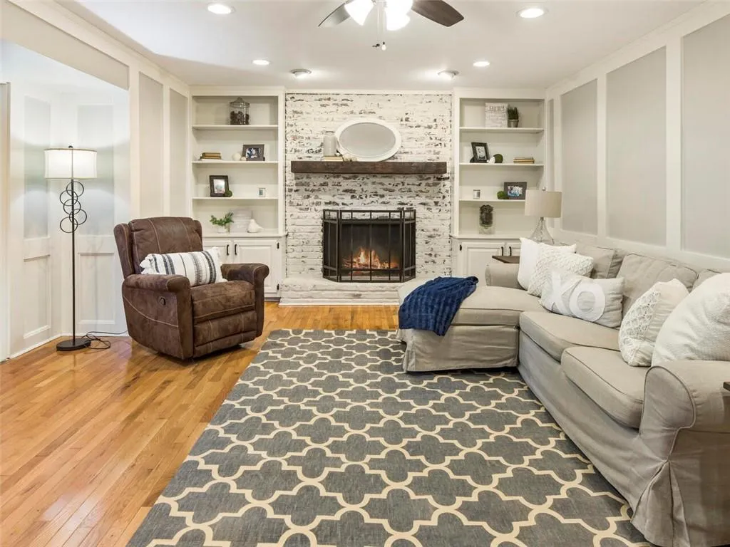 515 Spender Trace, Sandy Springs, Georgia 30350, 4 Bedrooms Bedrooms, ,2 BathroomsBathrooms,Residential,Sold,515 Spender Trace,6977028