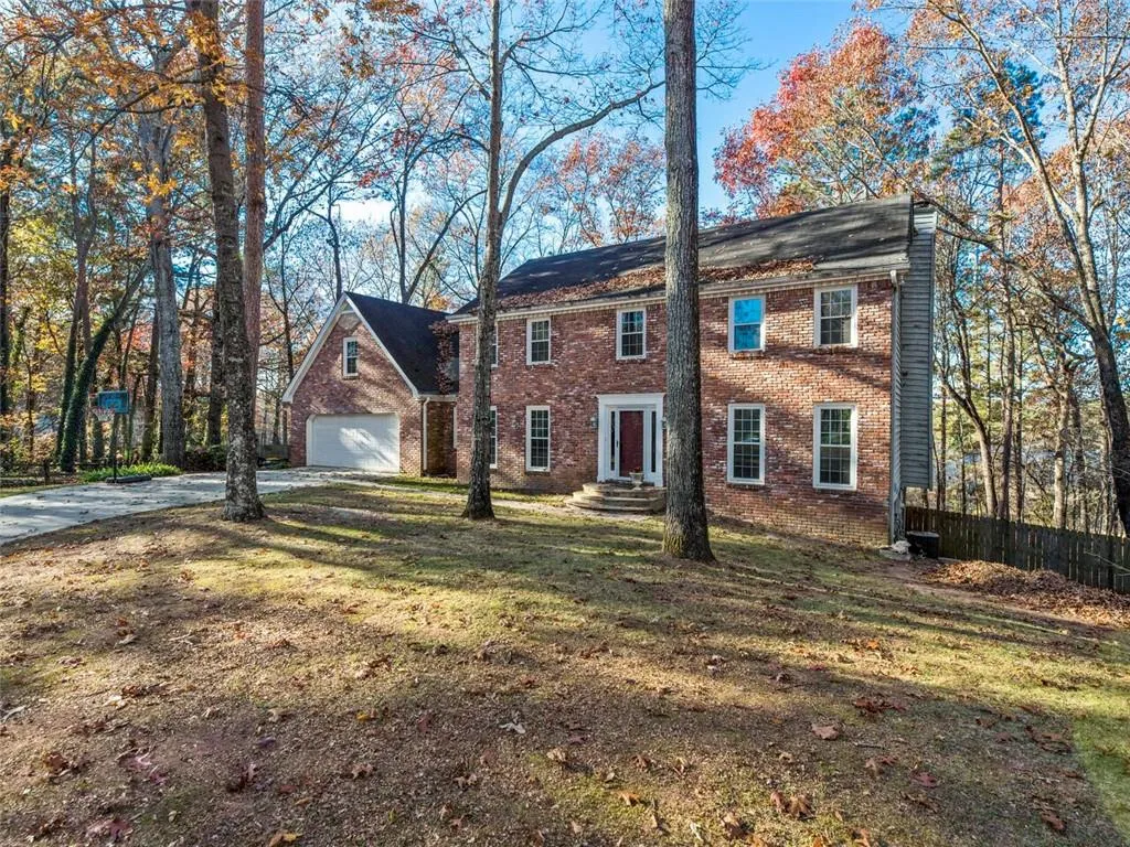 515 Spender Trace, Sandy Springs, Georgia 30350, 4 Bedrooms Bedrooms, ,2 BathroomsBathrooms,Residential,Sold,515 Spender Trace,6977028