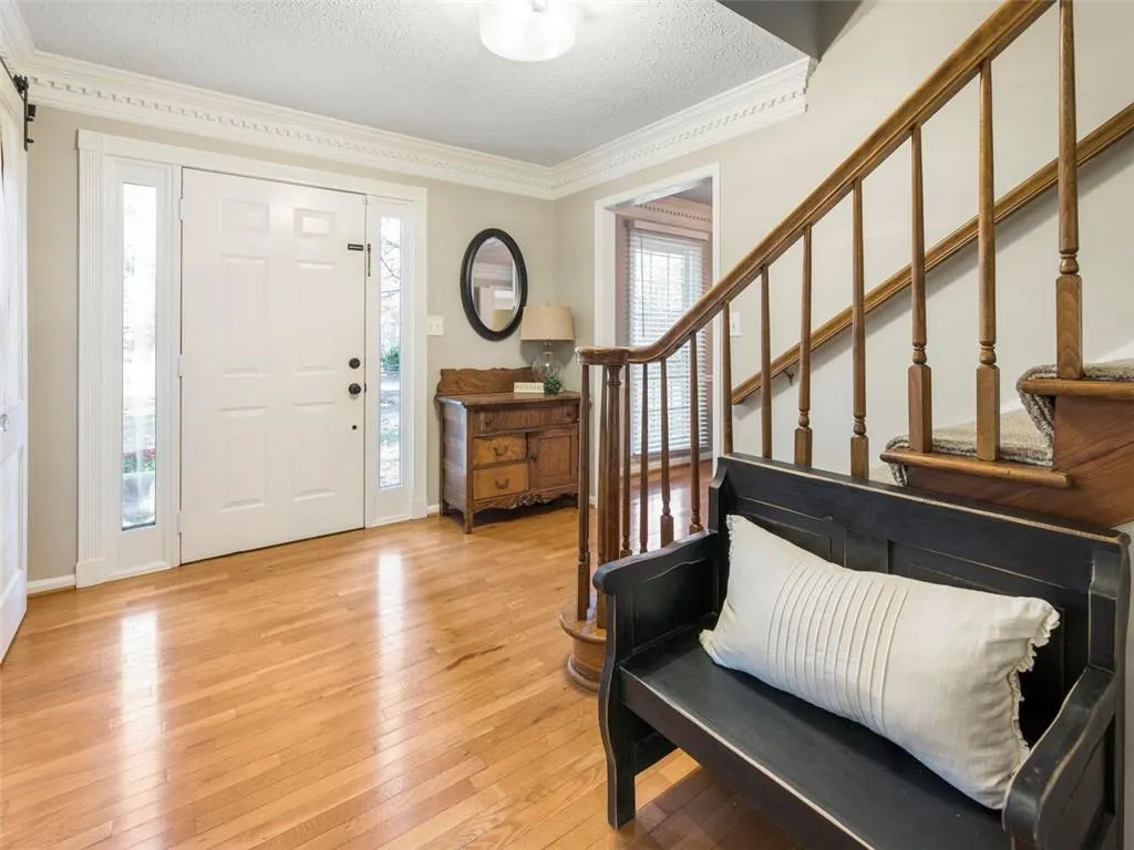 515 Spender Trace, Sandy Springs, Georgia 30350, 4 Bedrooms Bedrooms, ,2 BathroomsBathrooms,Residential,Sold,515 Spender Trace,6977028