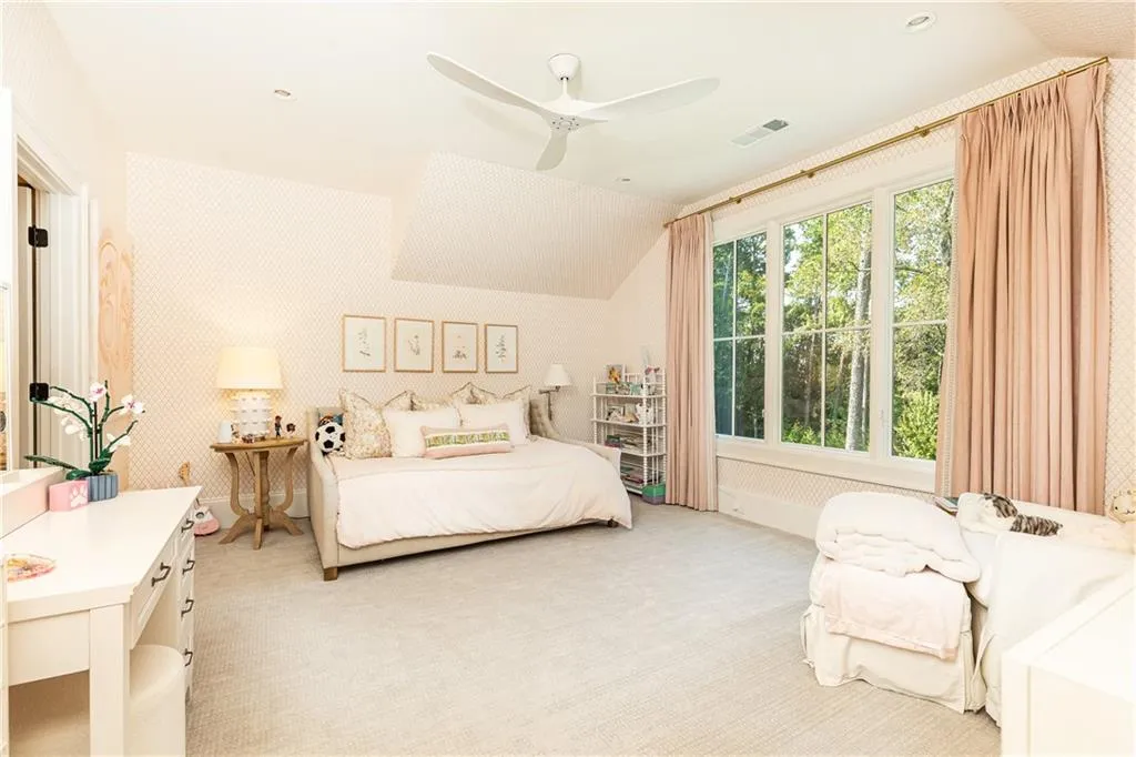 2696 Ashford Road Ne, Brookhaven, Georgia 30319, 5 Bedrooms Bedrooms, ,6 BathroomsBathrooms,Residential,For Sale,2696 Ashford Road Ne,7645886