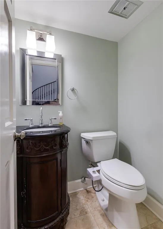 105 Jefferson Circle, Sandy Springs, Georgia 30328, 3 Bedrooms Bedrooms, ,2 BathroomsBathrooms,Residential,Sold,105 Jefferson Circle,7550296
