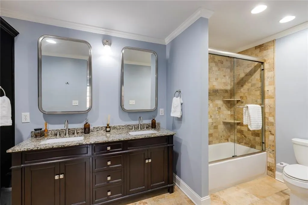 105 Jefferson Circle, Sandy Springs, Georgia 30328, 3 Bedrooms Bedrooms, ,2 BathroomsBathrooms,Residential,Sold,105 Jefferson Circle,7550296