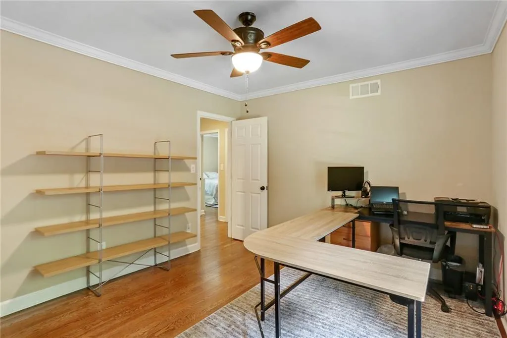 8965 Huntcliff Trace, Sandy Springs, Georgia 30350, 5 Bedrooms Bedrooms, ,4 BathroomsBathrooms,Residential,Sold,8965 Huntcliff Trace,6958949