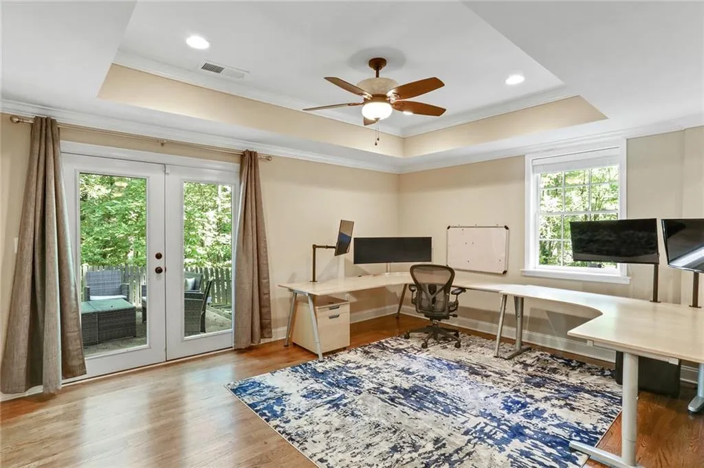 8965 Huntcliff Trace, Sandy Springs, Georgia 30350, 5 Bedrooms Bedrooms, ,4 BathroomsBathrooms,Residential,Sold,8965 Huntcliff Trace,6958949