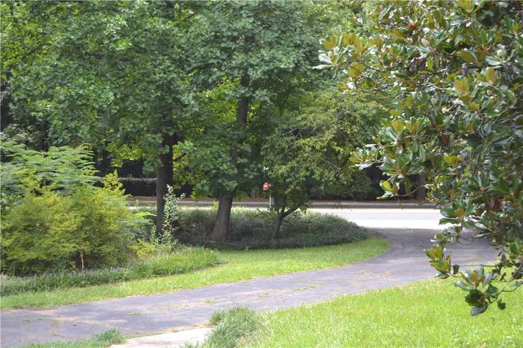 4957 Peachtree Dunwoody Road, Sandy Springs, Georgia 30342, ,Residential,Sold,4957 Peachtree Dunwoody Road,5885005
