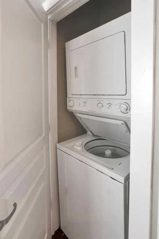 799 Hammond Drive Unit 227, Sandy Springs, Georgia 30328, 1 Bedroom Bedrooms, ,1 BathroomBathrooms,Residential,Sold,799 Hammond Drive Unit 227,6013645