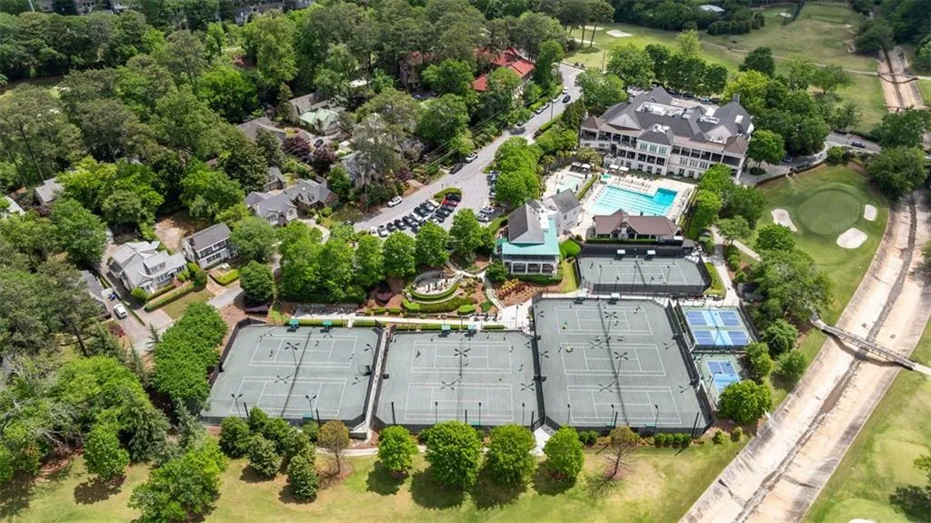 1740 Doncaster Drive Ne, Atlanta, Georgia 30309, 6 Bedrooms Bedrooms, ,6 BathroomsBathrooms,Residential,For Sale,1740 Doncaster Drive Ne,7652245