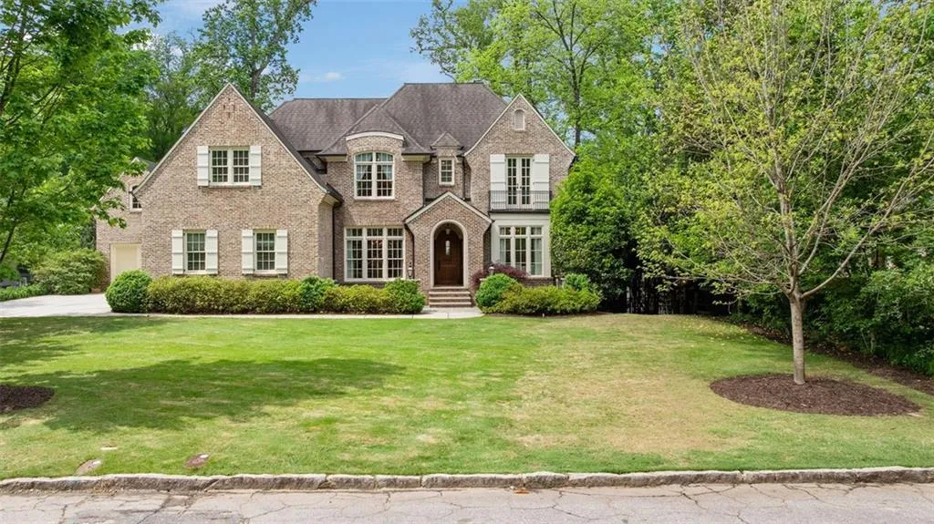 1740 Doncaster Drive Ne, Atlanta, Georgia 30309, 6 Bedrooms Bedrooms, ,6 BathroomsBathrooms,Residential,For Sale,1740 Doncaster Drive Ne,7652245