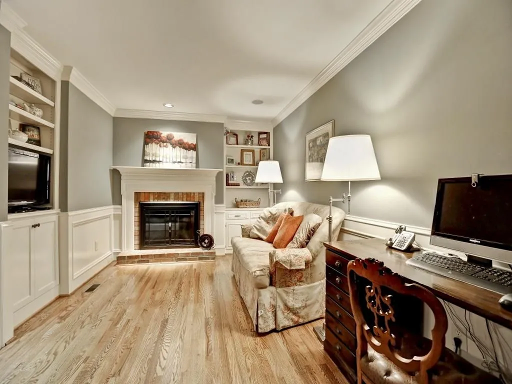 940 Ivy Falls Drive, Sandy Springs, Georgia 30328, 5 Bedrooms Bedrooms, ,4 BathroomsBathrooms,Residential,Sold,940 Ivy Falls Drive,5526038