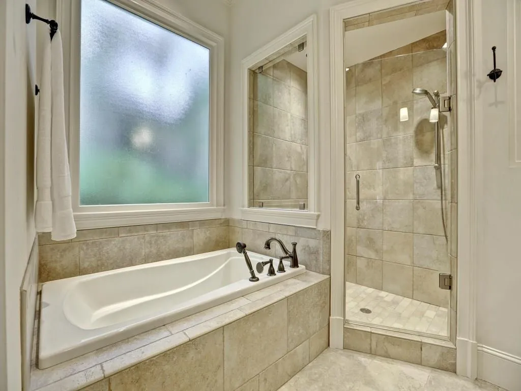 940 Ivy Falls Drive, Sandy Springs, Georgia 30328, 5 Bedrooms Bedrooms, ,4 BathroomsBathrooms,Residential,Sold,940 Ivy Falls Drive,5526038