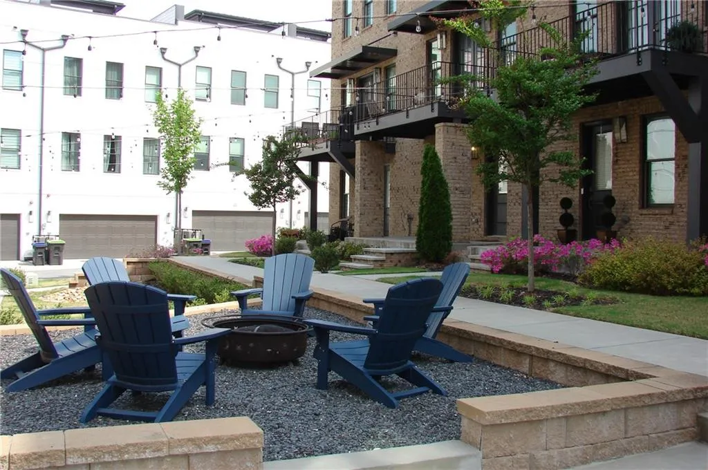 Community Patio featuring a fire pit