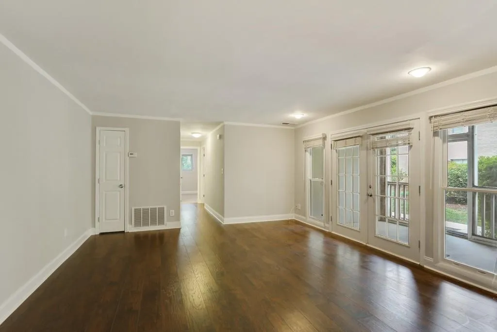 346 Carpenter Drive Unit 37, Sandy Springs, Georgia 30328, 2 Bedrooms Bedrooms, ,2 BathroomsBathrooms,Residential,Sold,346 Carpenter Drive Unit 37,6730992