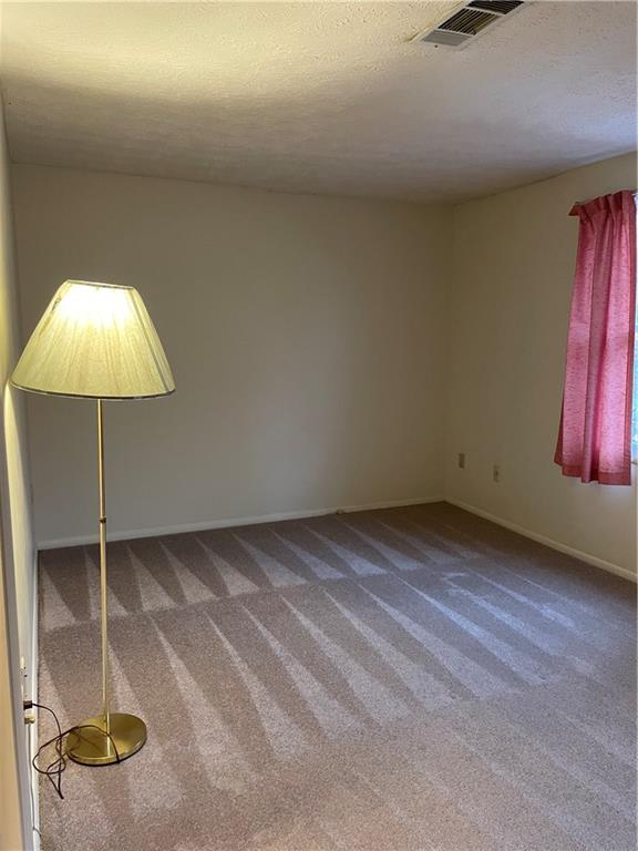 8866 Long Beach Circle, Sandy Springs, Georgia 30350, 2 Bedrooms Bedrooms, ,2 BathroomsBathrooms,Residential,Sold,8866 Long Beach Circle,7301721