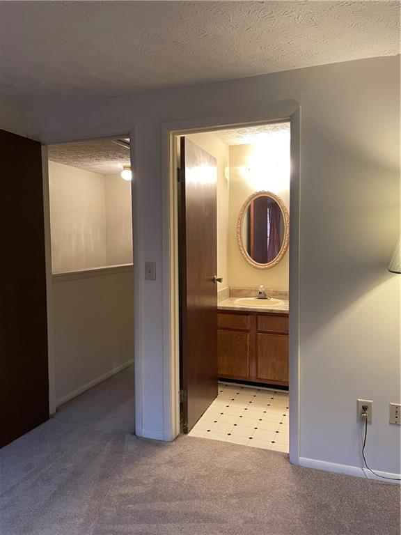 8866 Long Beach Circle, Sandy Springs, Georgia 30350, 2 Bedrooms Bedrooms, ,2 BathroomsBathrooms,Residential,Sold,8866 Long Beach Circle,7301721