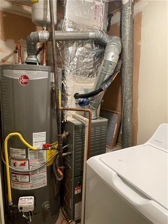 8866 Long Beach Circle, Sandy Springs, Georgia 30350, 2 Bedrooms Bedrooms, ,2 BathroomsBathrooms,Residential,Sold,8866 Long Beach Circle,7301721