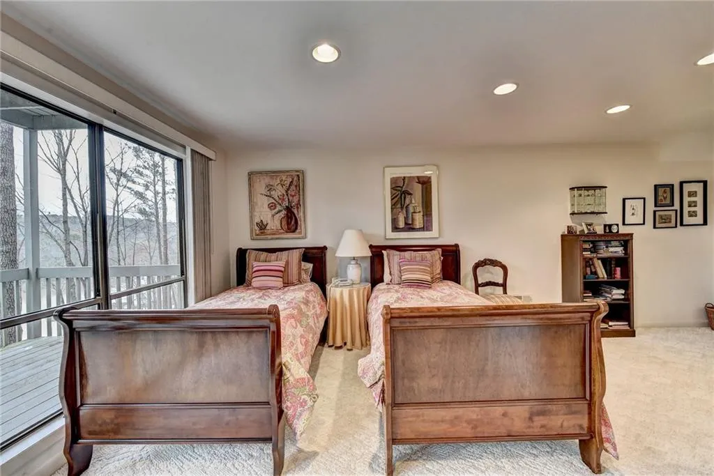8955 Ridgemont Drive Ne, Sandy Springs, Georgia 30350, 5 Bedrooms Bedrooms, ,4 BathroomsBathrooms,Residential,Sold,8955 Ridgemont Drive Ne,6854546