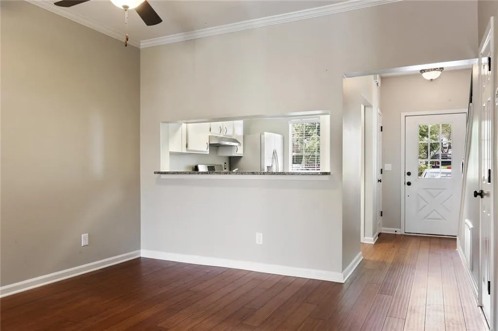 1304 Wedgewood Court, Sandy Springs, Georgia 30350, 2 Bedrooms Bedrooms, ,2 BathroomsBathrooms,Residential,Sold,1304 Wedgewood Court,6541887