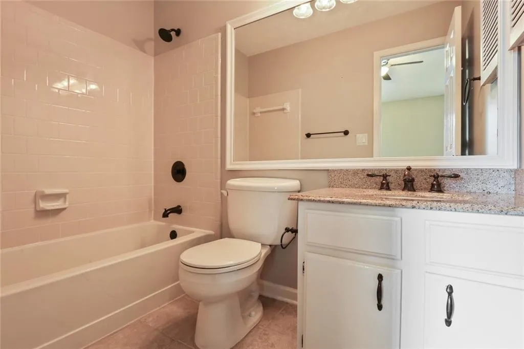 1304 Wedgewood Court, Sandy Springs, Georgia 30350, 2 Bedrooms Bedrooms, ,2 BathroomsBathrooms,Residential,Sold,1304 Wedgewood Court,6541887