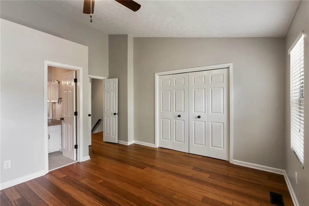 1304 Wedgewood Court, Sandy Springs, Georgia 30350, 2 Bedrooms Bedrooms, ,2 BathroomsBathrooms,Residential,Sold,1304 Wedgewood Court,6541887