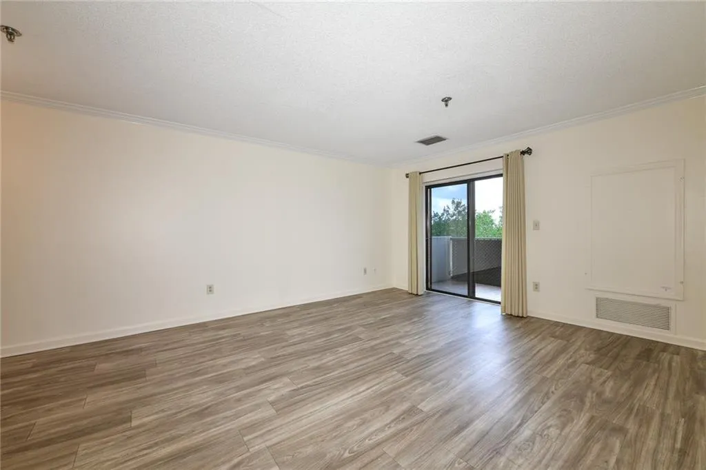 300 Johnson Ferry Road Unit A612, Atlanta, Georgia 30328, 1 Bedroom Bedrooms, ,1 BathroomBathrooms,Residential,Sold,300 Johnson Ferry Road Unit A612,7381843