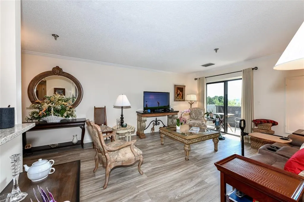 300 Johnson Ferry Road Unit A612, Atlanta, Georgia 30328, 1 Bedroom Bedrooms, ,1 BathroomBathrooms,Residential,Sold,300 Johnson Ferry Road Unit A612,7381843