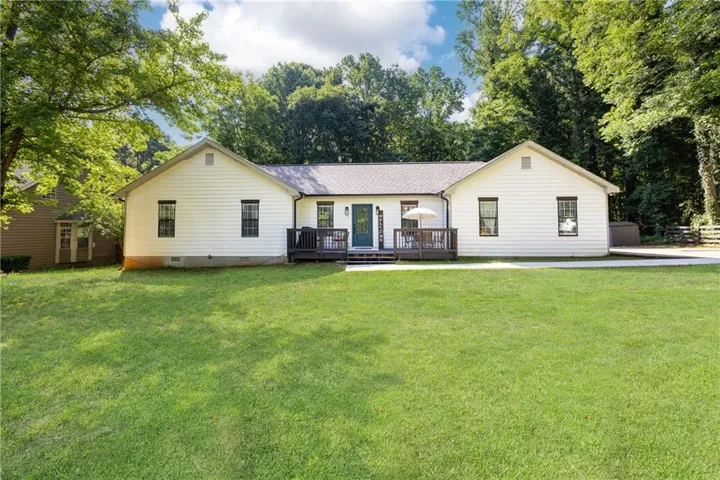 Beautiful, move-in ready home awaits its new owner!