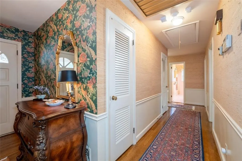 4845 Lansbury Drive, Sandy Springs, Georgia 30342, 5 Bedrooms Bedrooms, ,3 BathroomsBathrooms,Residential,Sold,4845 Lansbury Drive,7491155
