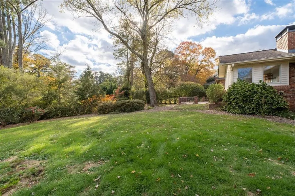 4845 Lansbury Drive, Sandy Springs, Georgia 30342, 5 Bedrooms Bedrooms, ,3 BathroomsBathrooms,Residential,Sold,4845 Lansbury Drive,7491155