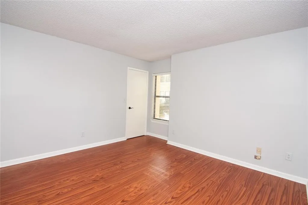 1203 Old Hammond Chase, Sandy Springs, Georgia 30350, 3 Bedrooms Bedrooms, ,2 BathroomsBathrooms,Residential,Sold,1203 Old Hammond Chase,5925513
