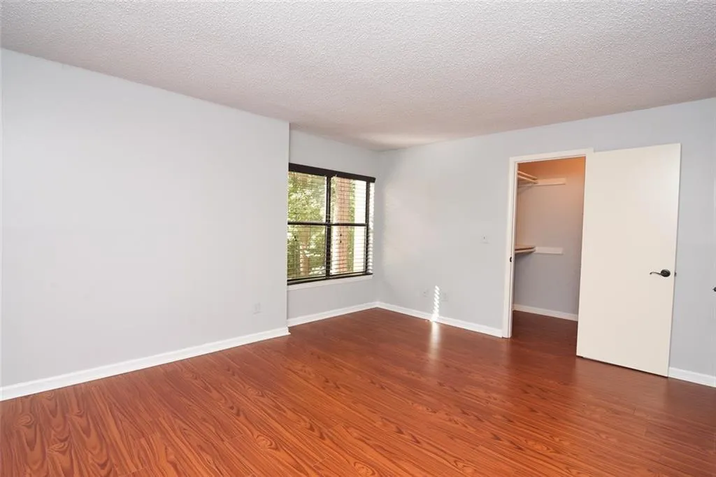 1203 Old Hammond Chase, Sandy Springs, Georgia 30350, 3 Bedrooms Bedrooms, ,2 BathroomsBathrooms,Residential,Sold,1203 Old Hammond Chase,5925513