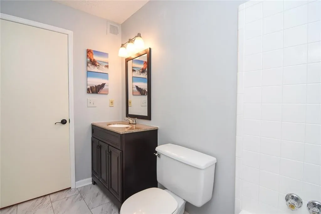 1203 Old Hammond Chase, Sandy Springs, Georgia 30350, 3 Bedrooms Bedrooms, ,2 BathroomsBathrooms,Residential,Sold,1203 Old Hammond Chase,5925513