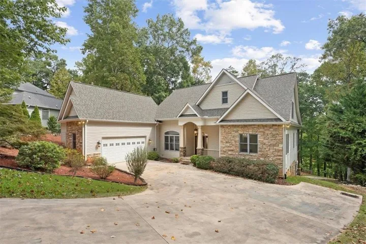 124 Shore Drive, Other-south Carolina, South Carolina 29643