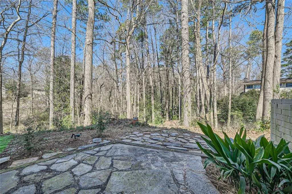 5890 Kayron Drive, Atlanta, Georgia 30328, 4 Bedrooms Bedrooms, ,3 BathroomsBathrooms,Residential,Sold,5890 Kayron Drive,7532322