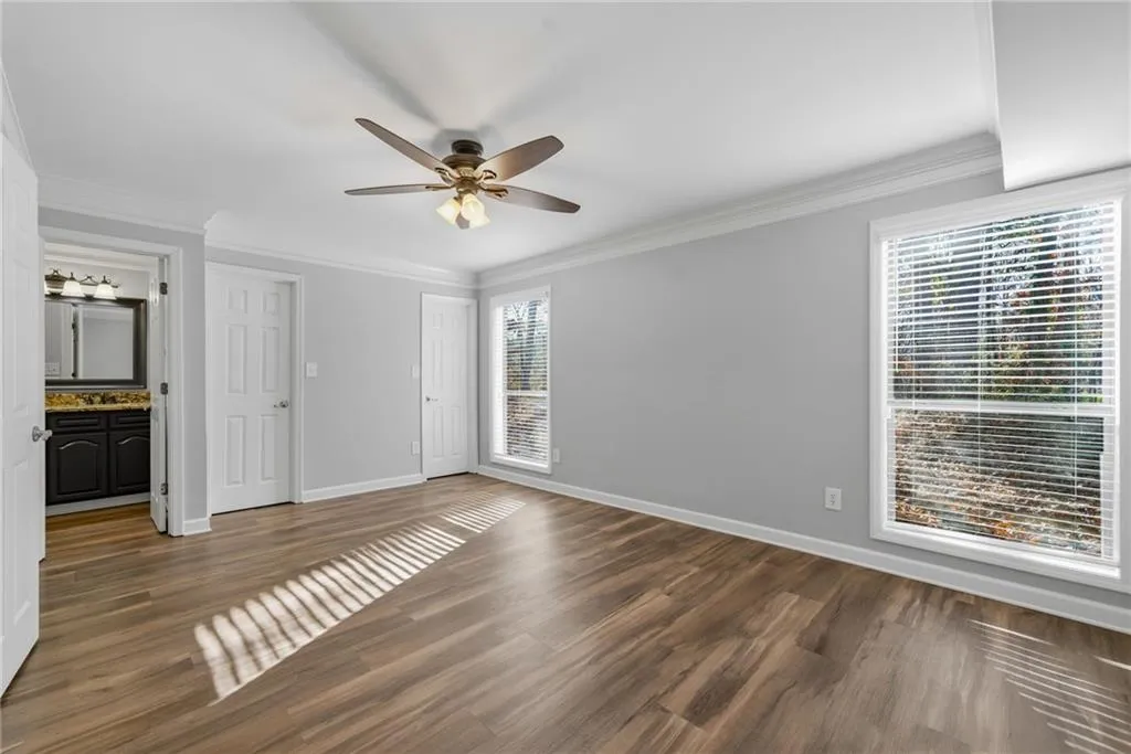 Large Primary Bedroom
